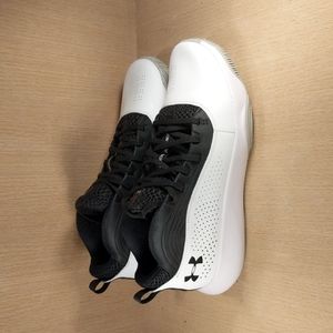 Under Armour Lockdown 4 Men's Basketball Shoes Size 11.5 nwot